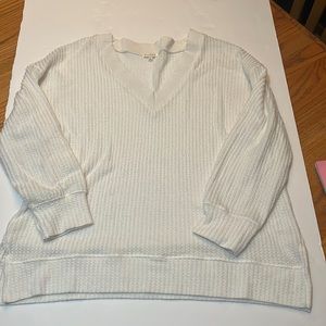 Baevely Large White Sweater